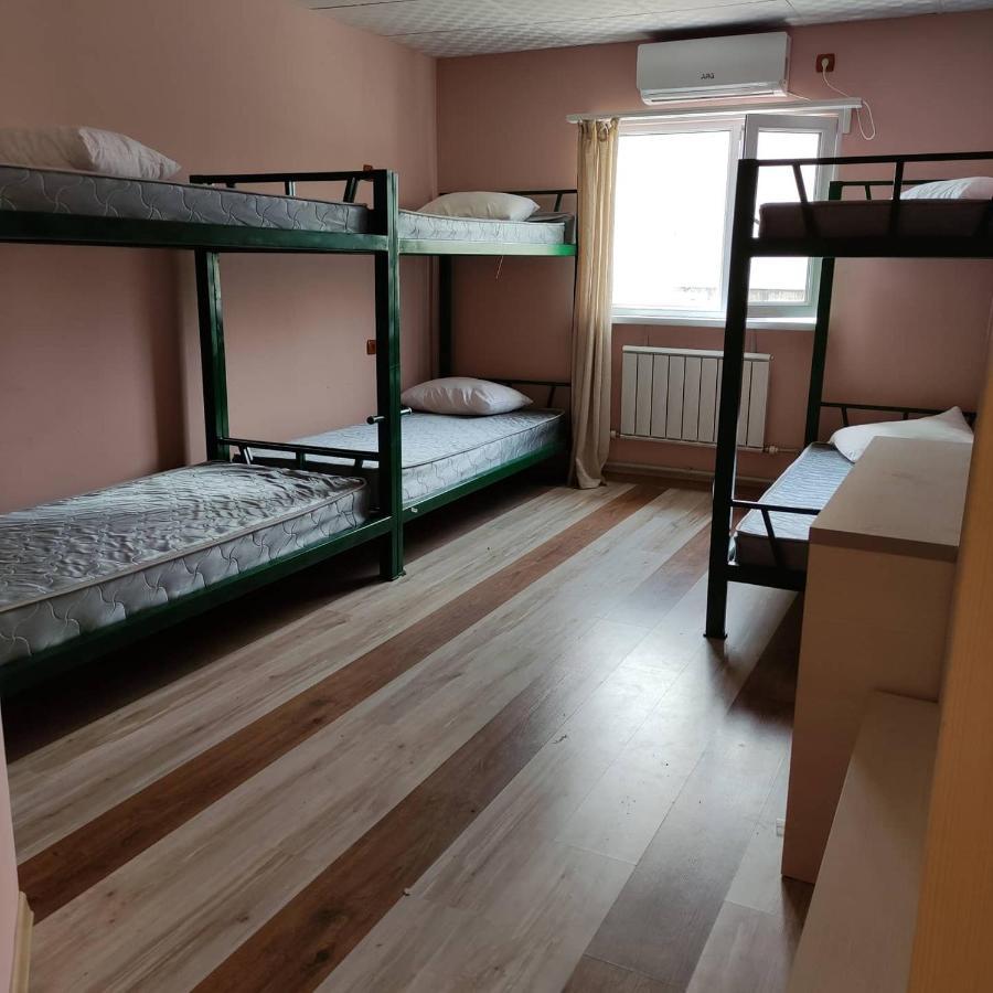 Hostel Mandarin أكتاو المظهر الخارجي الصورة